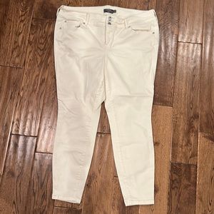 Torrid cream jegging jeans